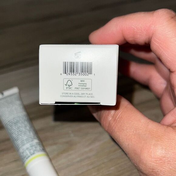 W3ll People Revitalizing Dew Snow Mushroom Eye Gel Cream 0.50fl oz 15 ml - Picture 5 of 5